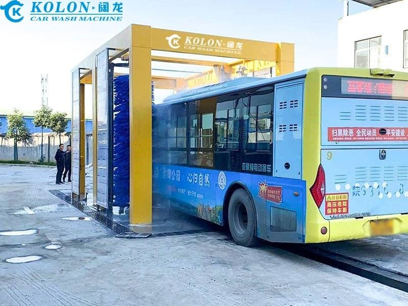 KOLON Hızlı ve Temizleyici Otomatik Otobüs Temizleme Makinesi 2-3 dakikalık / araba Temizleme Hızıyla